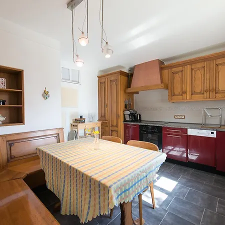 T3 Aux Deux Cigognes Guest house